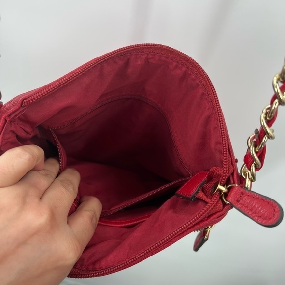 Nicole NICOLE MILLER 'Randy' Crossbody Handbag Purse - Red - Picture 6 of 7